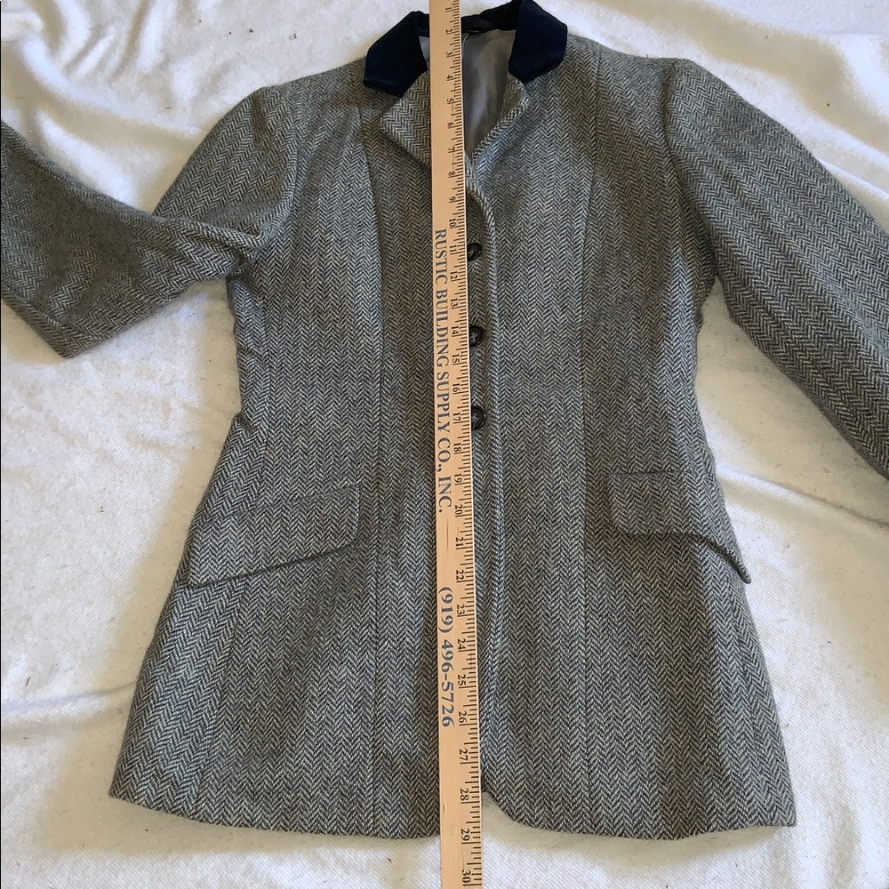 Women's Gray Herringbone Blazer with Navy Collar - Picture 8 of 13